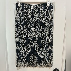 ECAILLE Paris Black and White Embroidered Lace Skirt 38